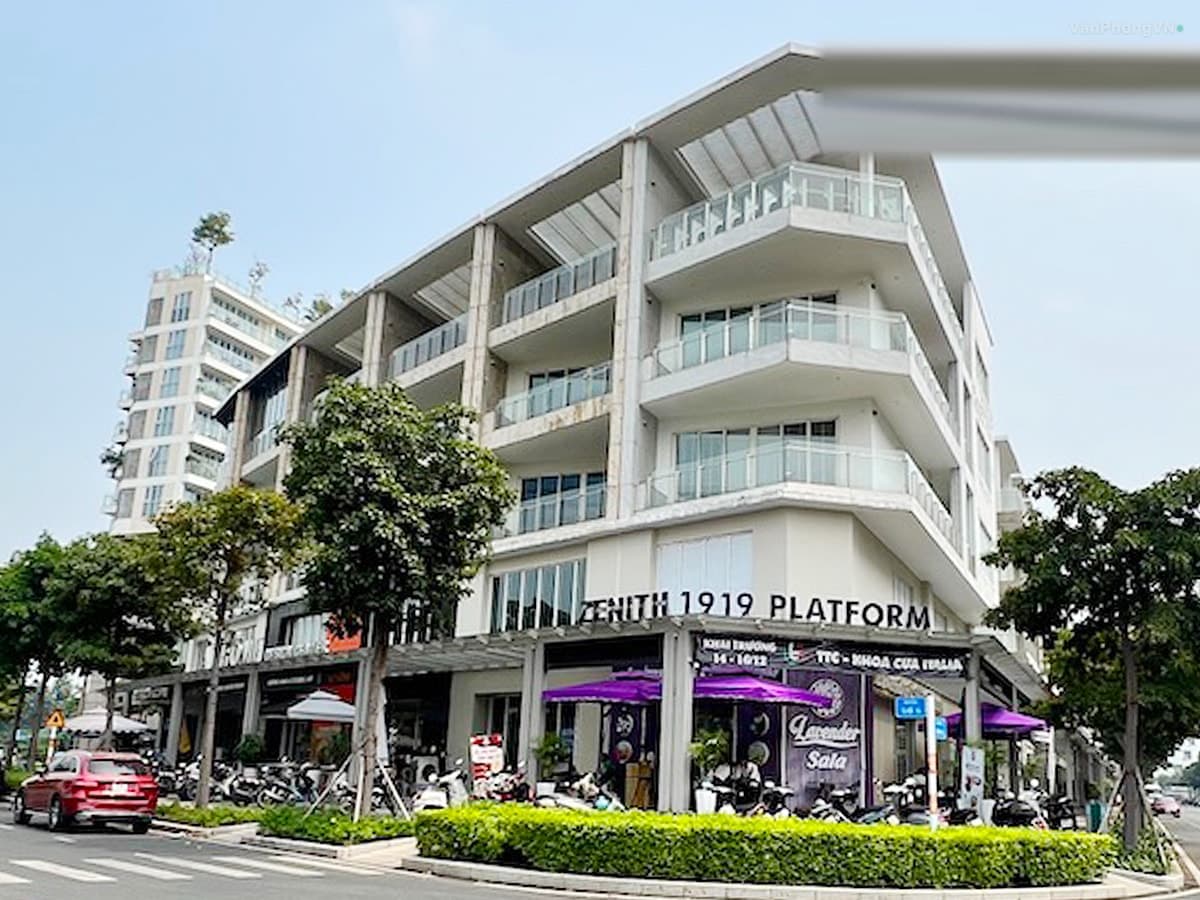 AZ Group Building — ảnh 1