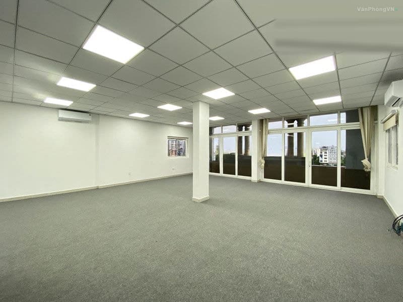Diamond House Office thumbnail 4