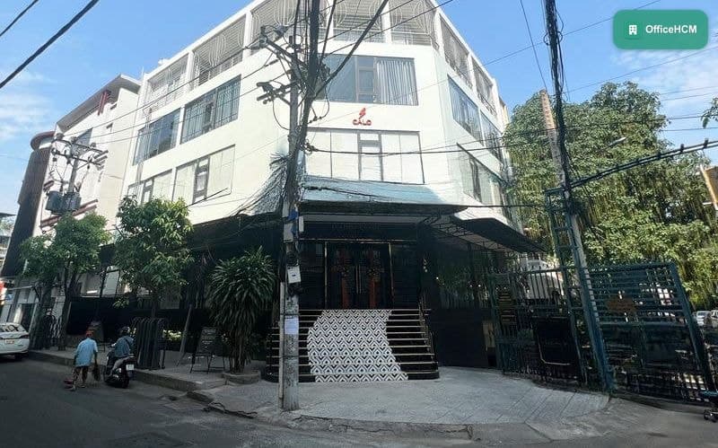 Gold Star Sư Vạn Hạnh