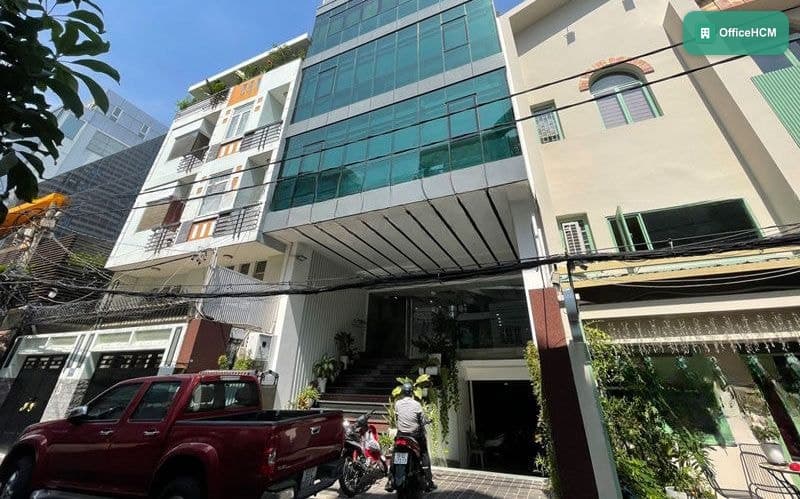 Gumi Building — ảnh 1