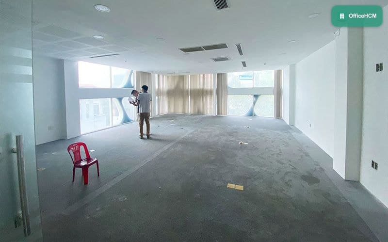 KIS Building thumbnail 2