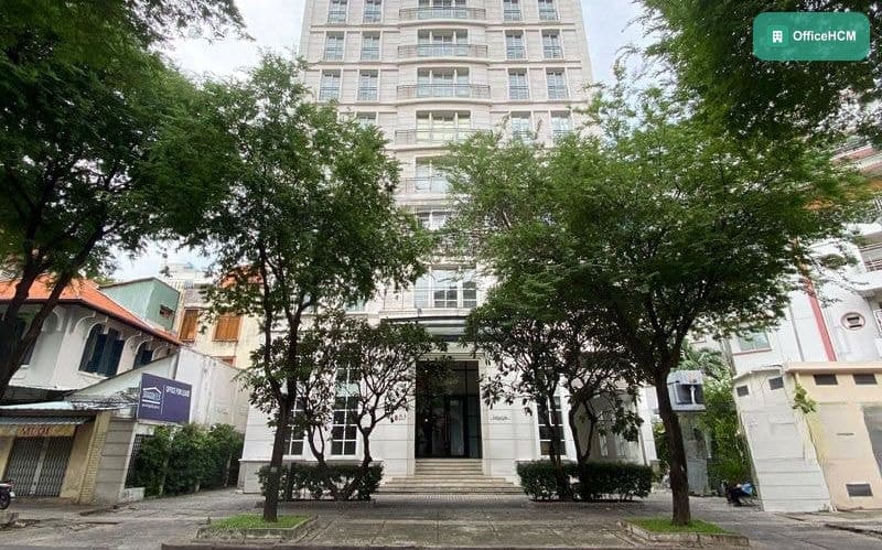 Lafayette De Saigon — ảnh 1