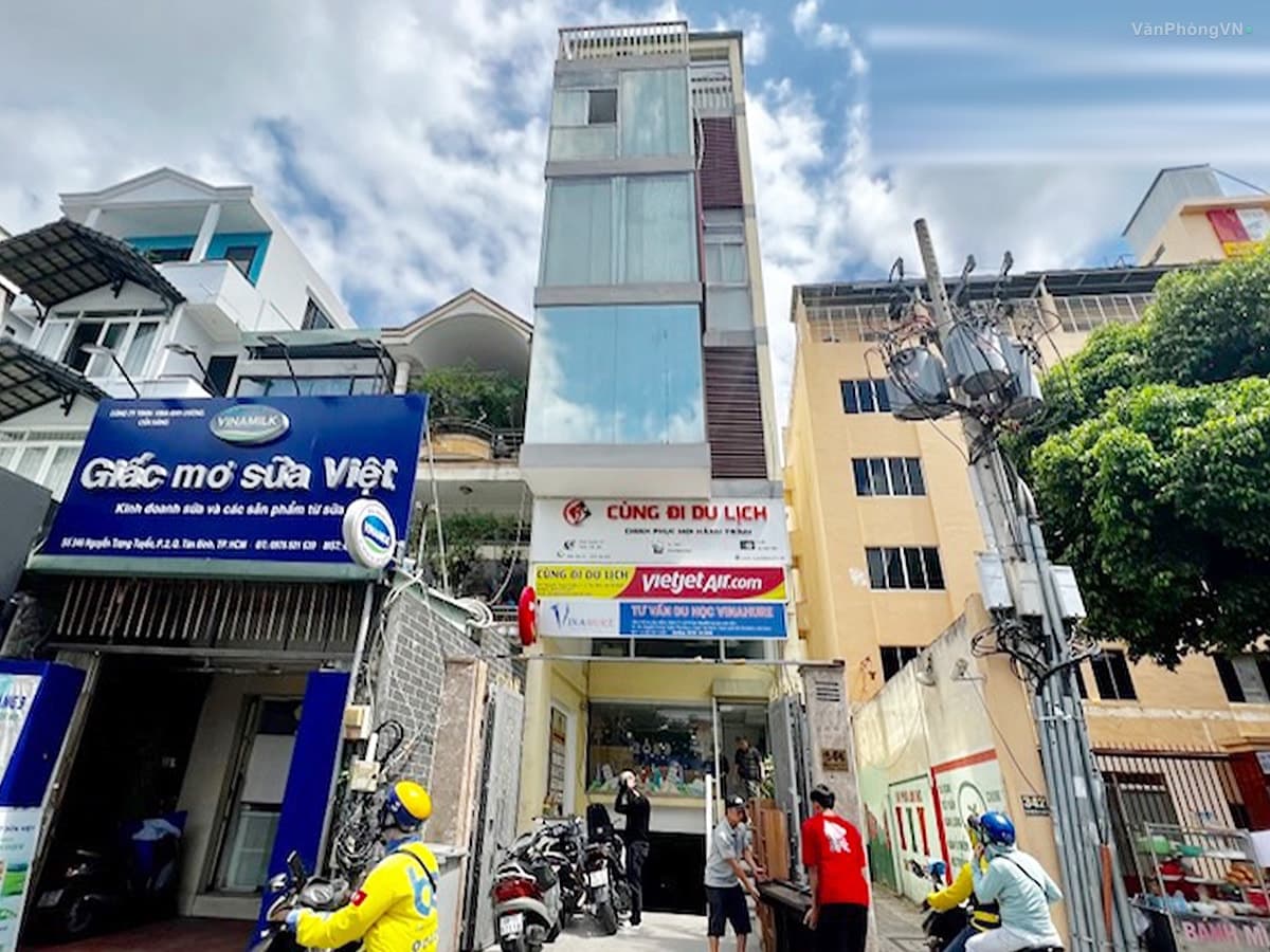Light House Nguyễn Trọng Tuyển — ảnh 1