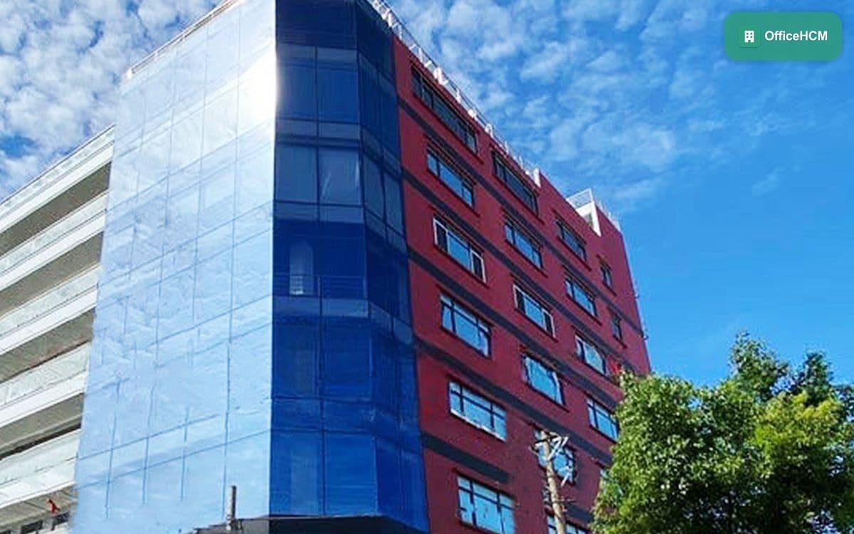Mios Building thumbnail 3