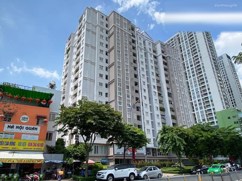 Orient Apartment thumbnail 2