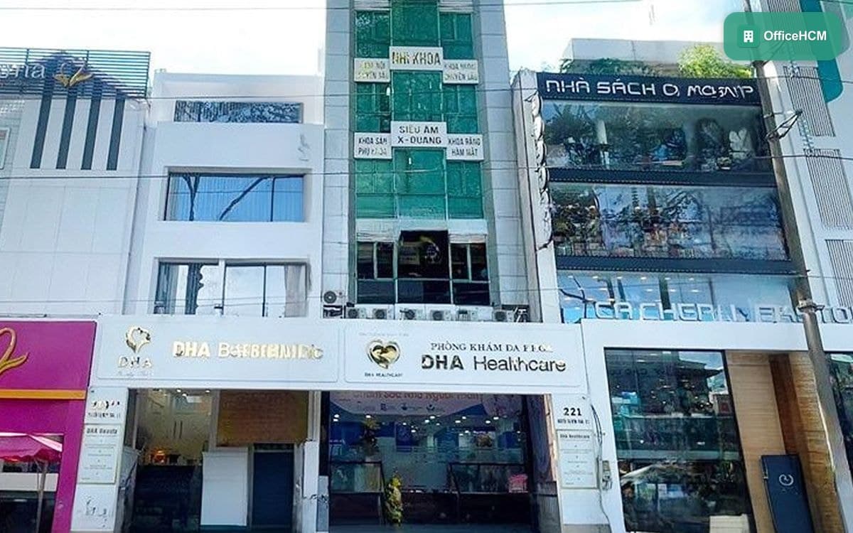 Tòa nhà 221 NTMK — ảnh 1