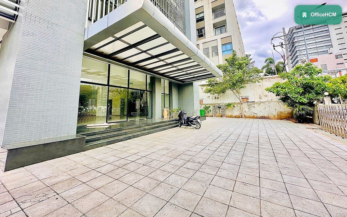 270 Nguyễn Trọng Tuyển Building thumbnail 3
