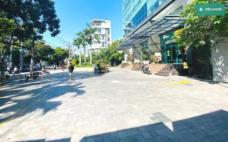 Copac Square Building thumbnail 2
