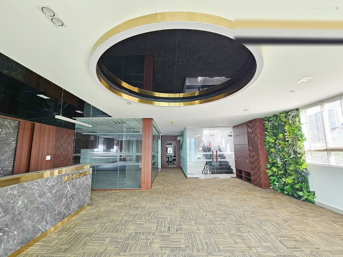 G Tower 1 thumbnail 4