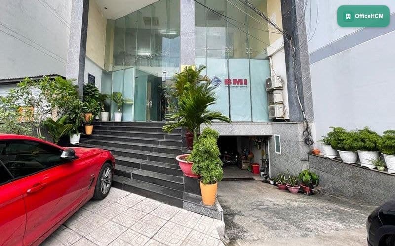 Kim Thanh Building thumbnail 3