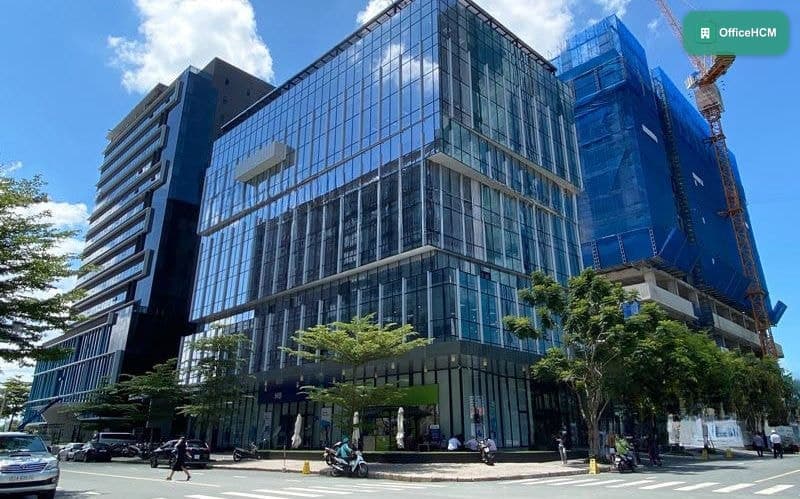 M Building thumbnail 2