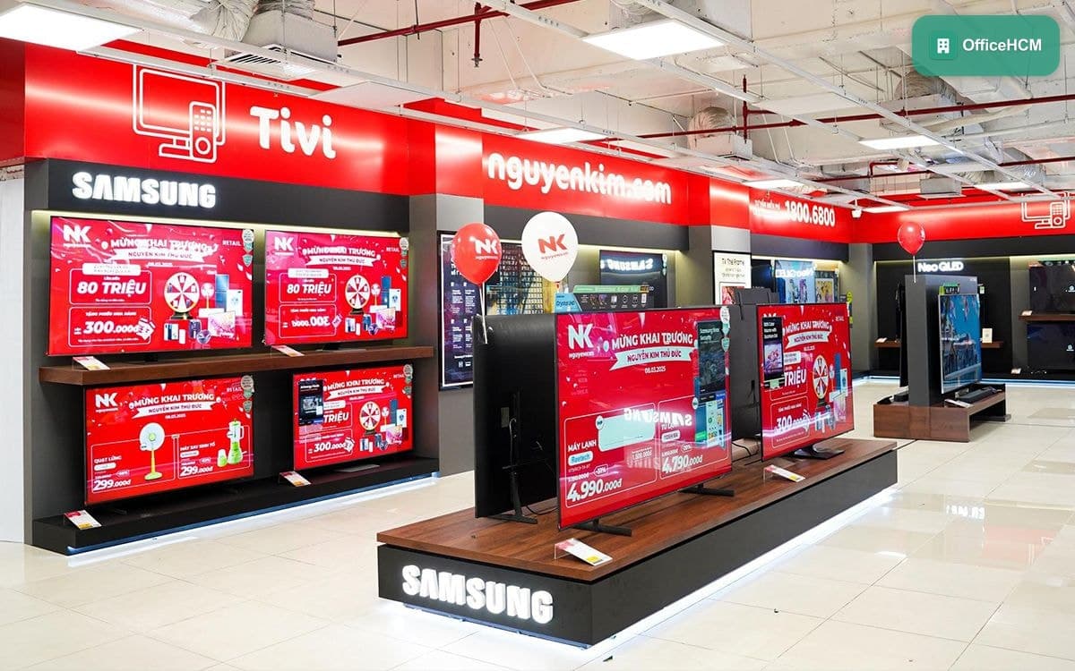 Saigon Shopping Center thumbnail 3
