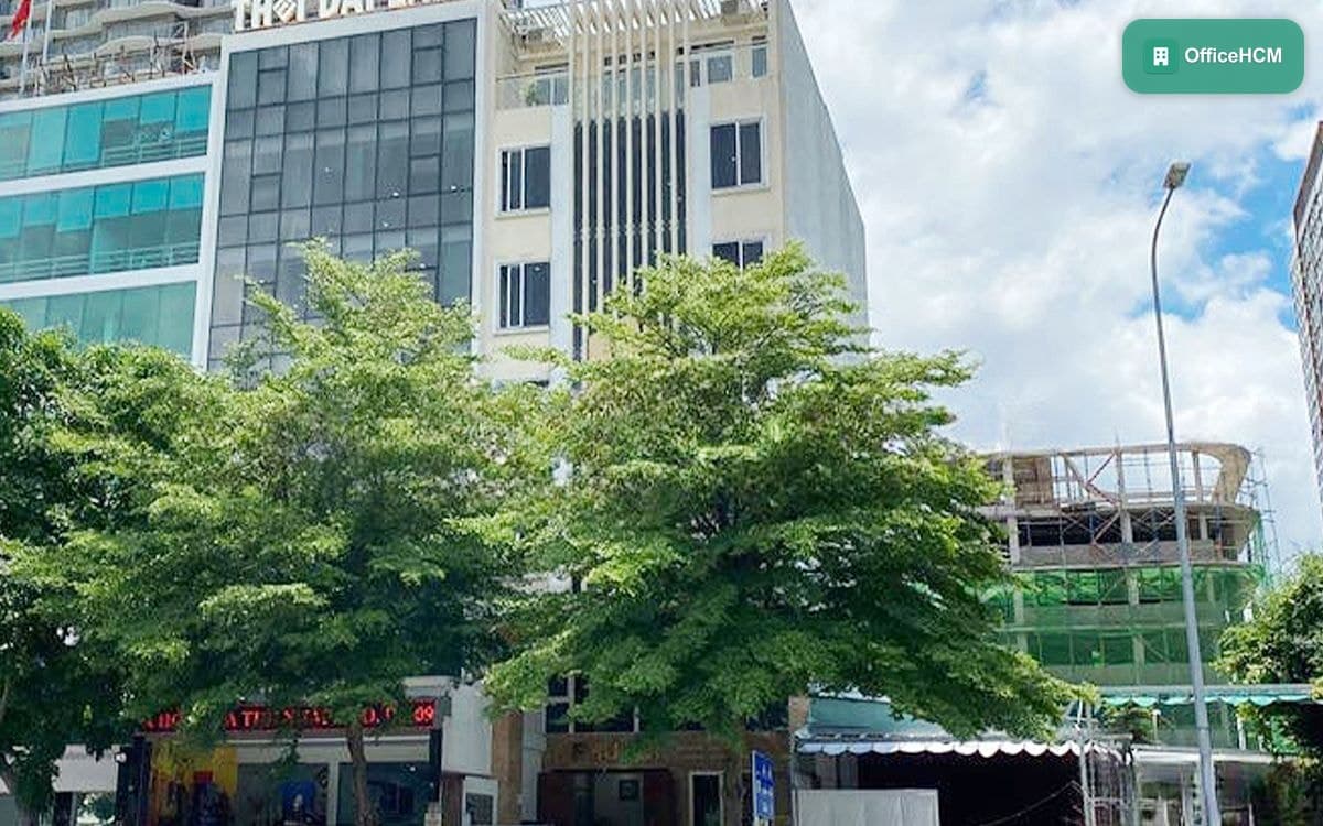 Tòa nhà Phú Lộc