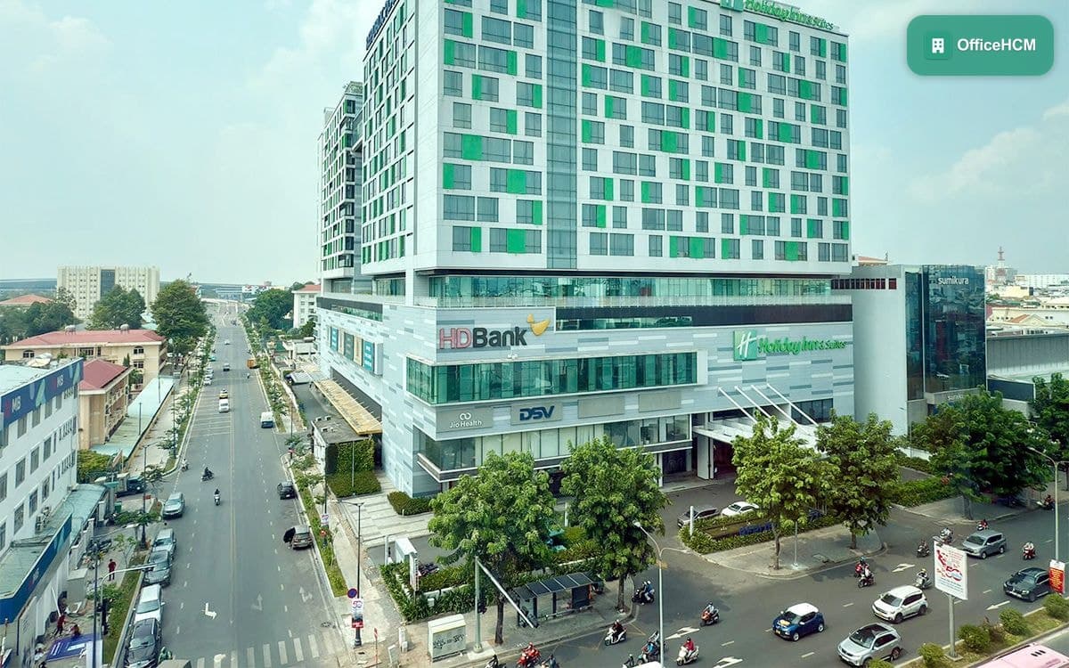 Republic Plaza