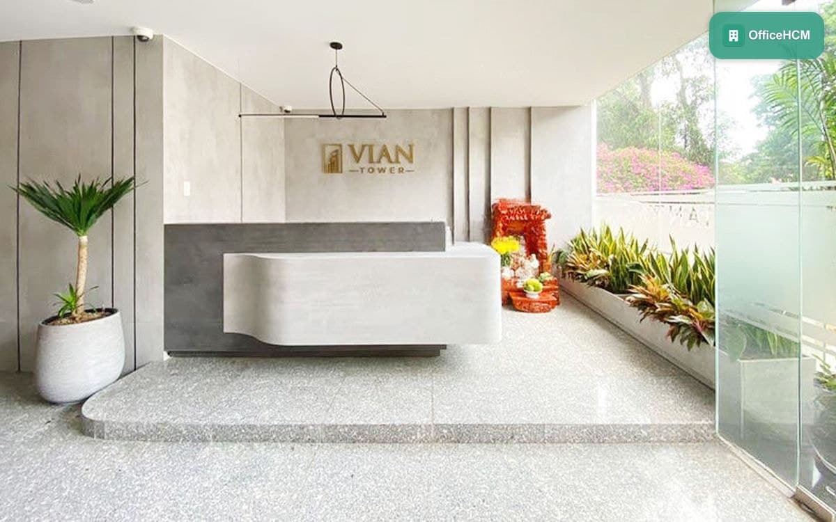 Vian Tower thumbnail 3