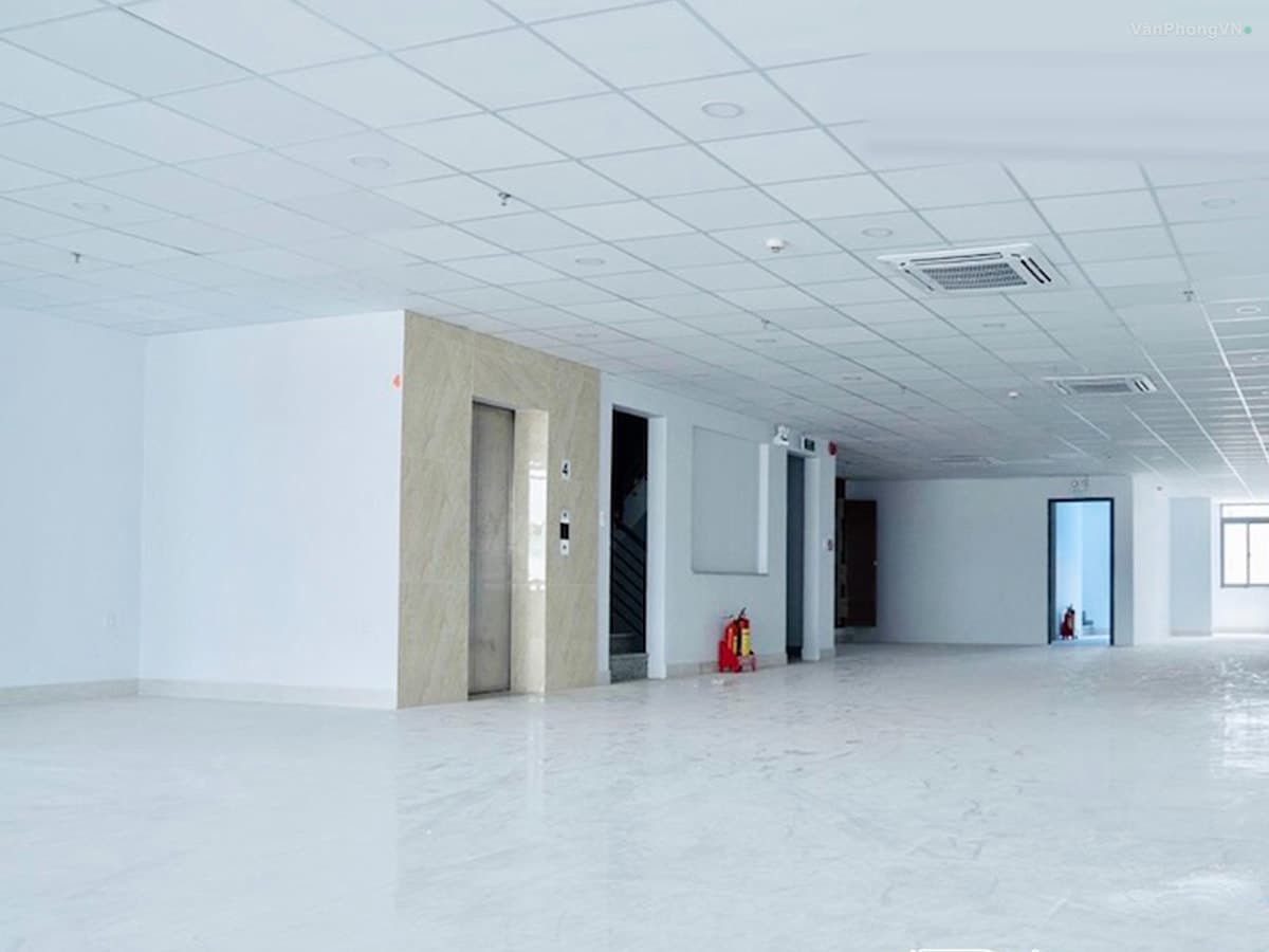 TP Building thumbnail 3