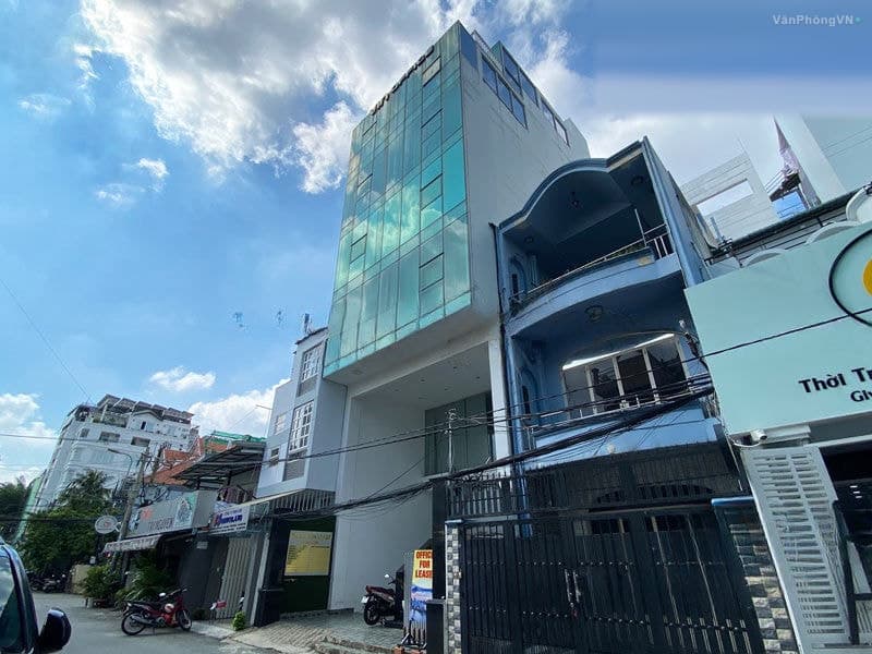 Vin Office Building — ảnh 1
