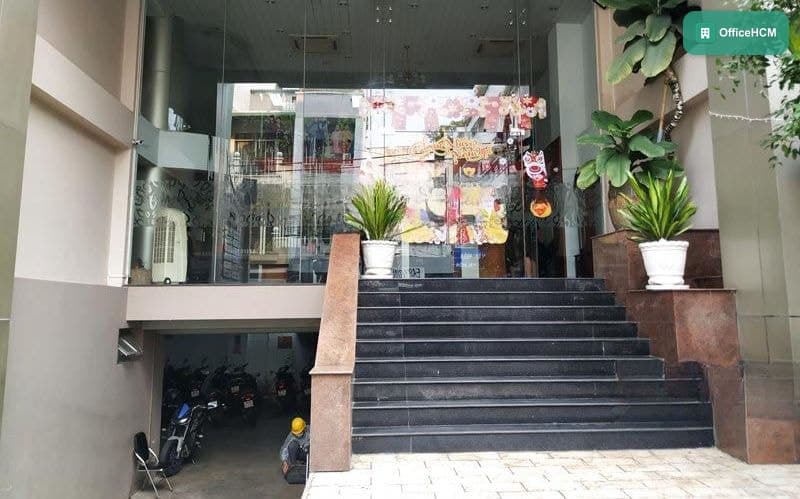 Ý Bản Office Building thumbnail 2