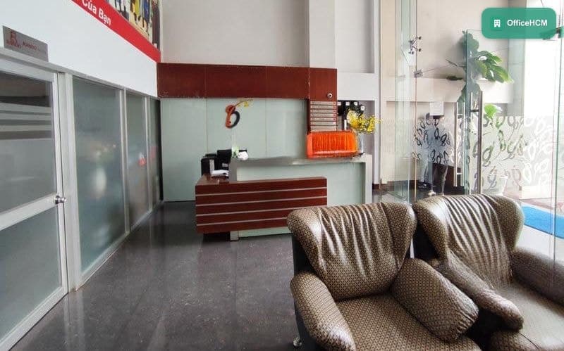 Ý Bản Office Building thumbnail 3