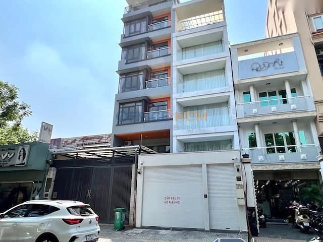 Batina Building — ảnh 1