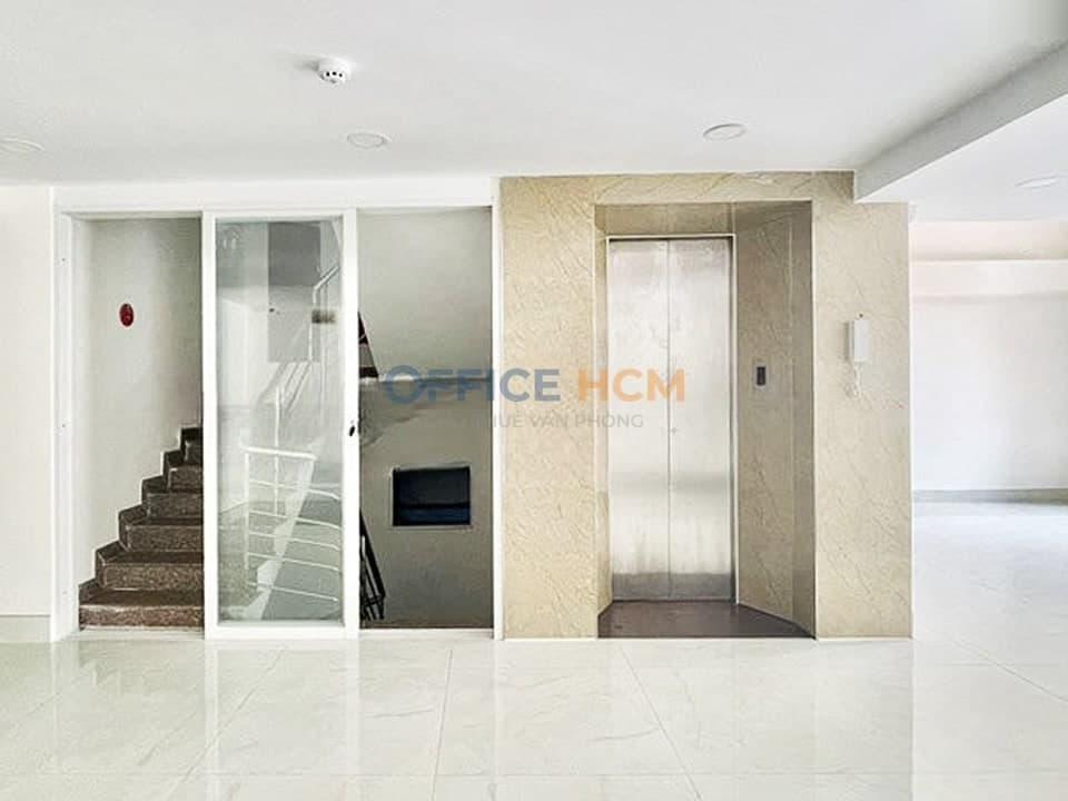 C22 Building — ảnh 1