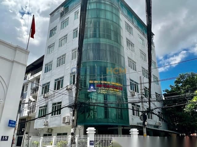 ACC 245 Building thumbnail 2