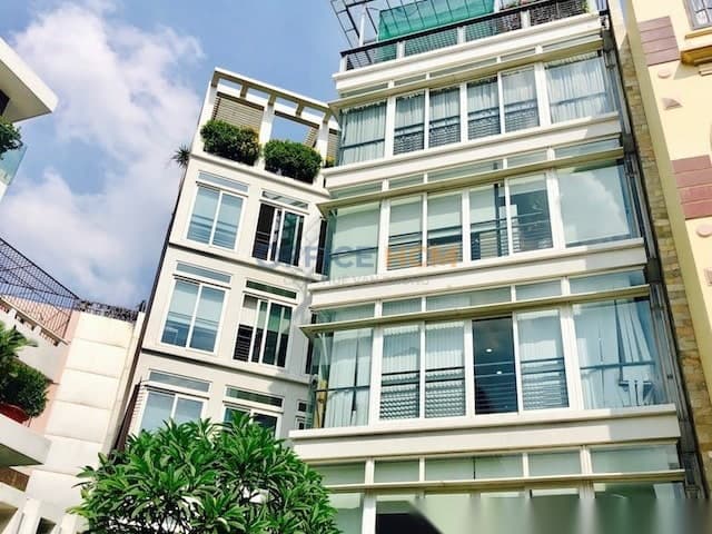 Arch Water Building — ảnh 1
