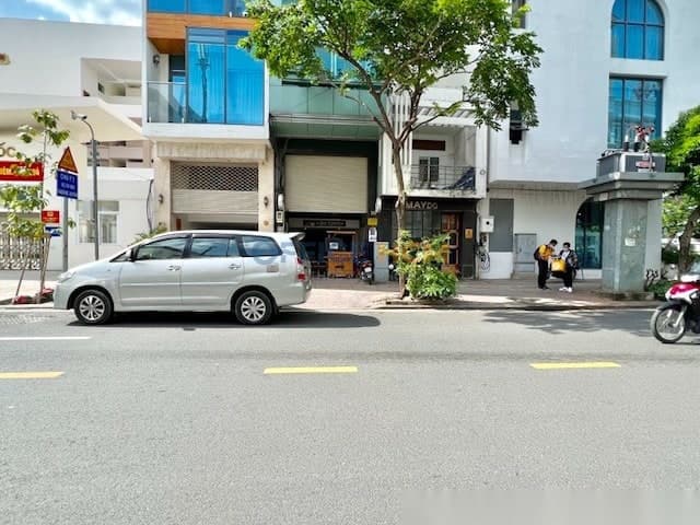 Asin Building thumbnail 3