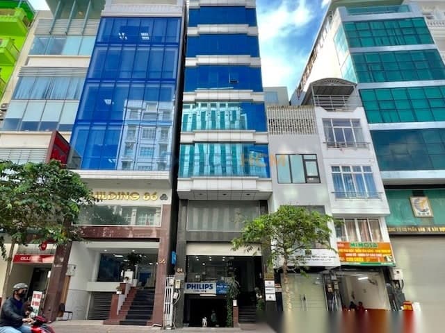 BD Building thumbnail 3