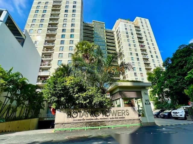 Botanic Tower thumbnail 4
