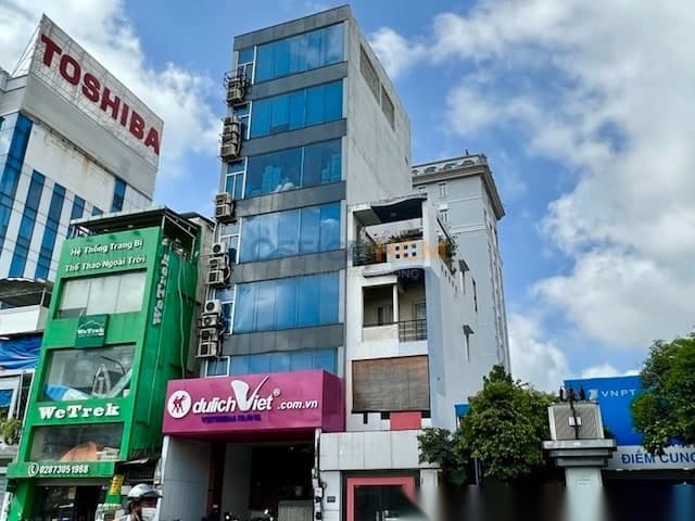 Đông Á Building thumbnail 3