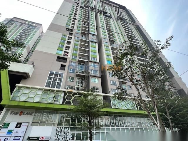 Faifo Lane Building