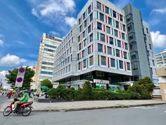 FE TOWER — ảnh 1