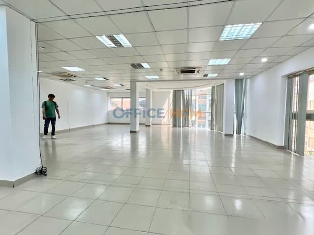 Gems Office Building thumbnail 3