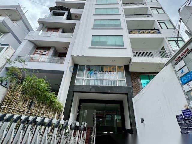 Hata House thumbnail 4