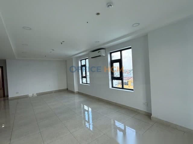 H&D Building thumbnail 3