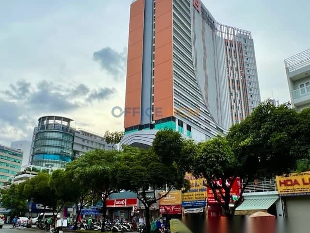HIU Tower thumbnail 2
