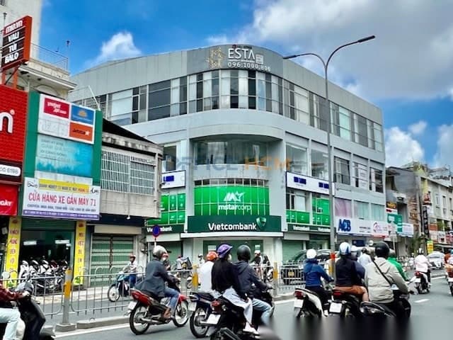 Deli Office Building thumbnail 4