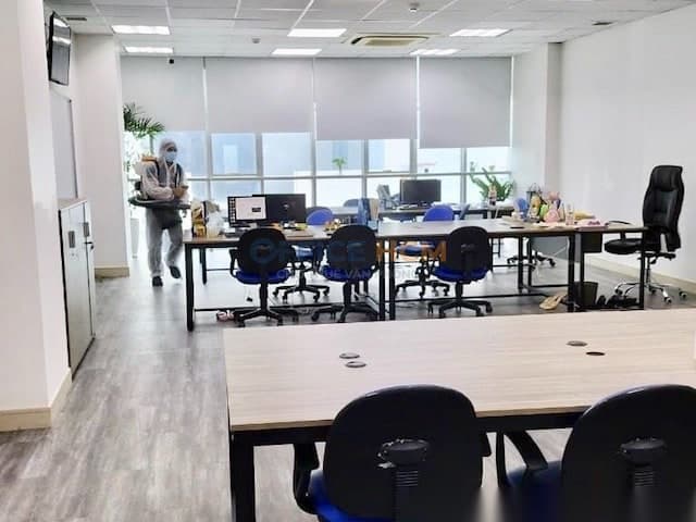 Phatland Office 38 LVH thumbnail 2