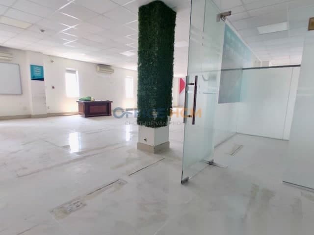 Sadoreal Building thumbnail 2