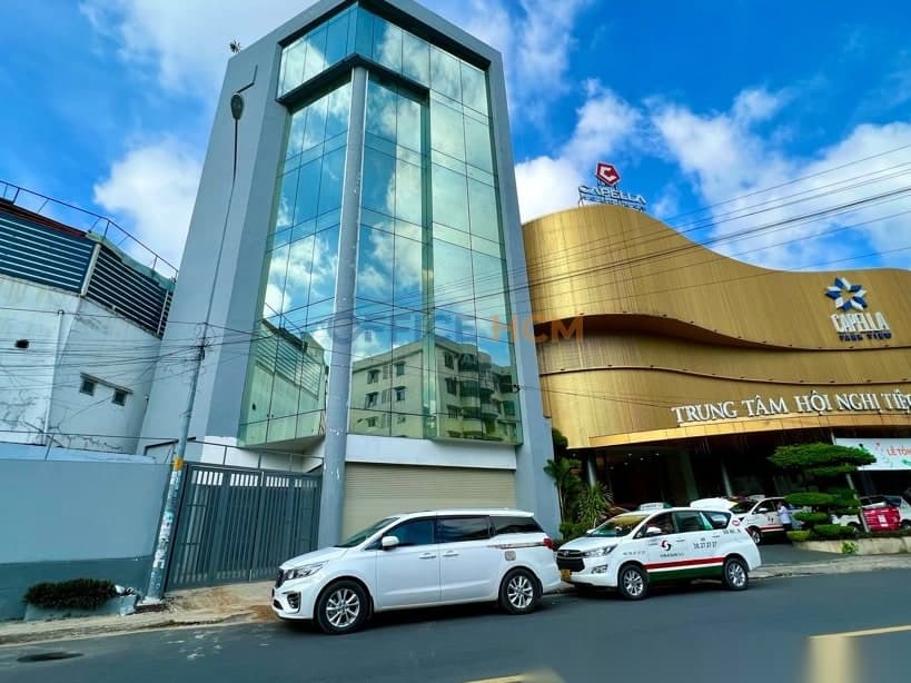 Saigon Food Building thumbnail 3