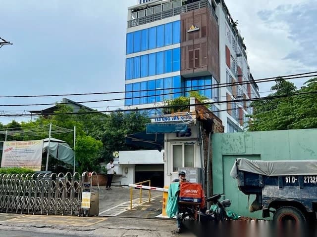 Thái Sơn SP Building thumbnail 3