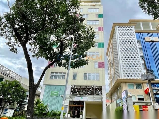 The TMC Building 157 Pasteur thumbnail 3