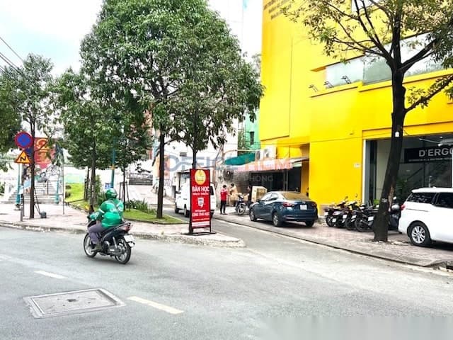 TNC Building — ảnh 1