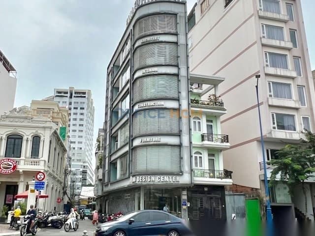 Zano Building thumbnail 2