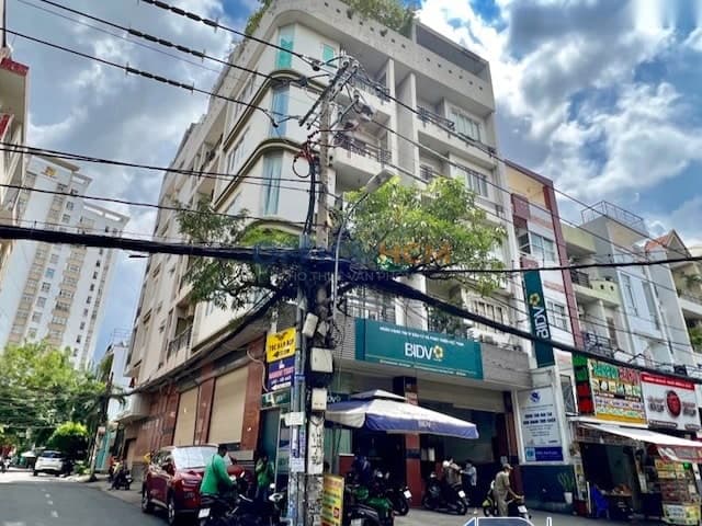 G8 Office Đường D5 — ảnh 1