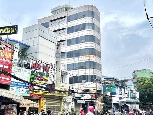 Haloland Lê Quang Định