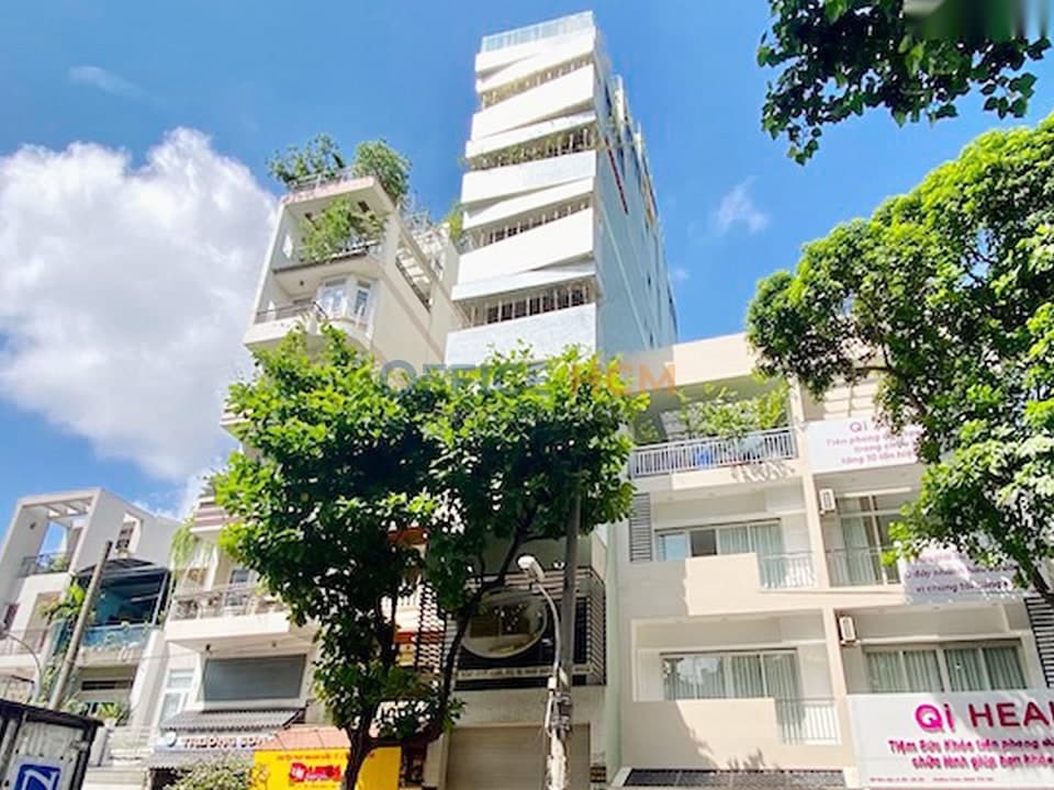 HK Building thumbnail 2