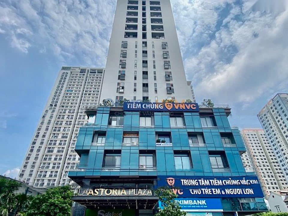 La Astoria Plaza