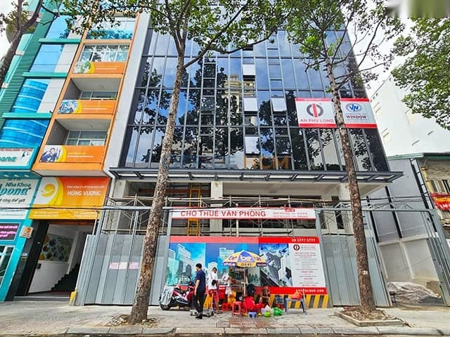 LAT Building
